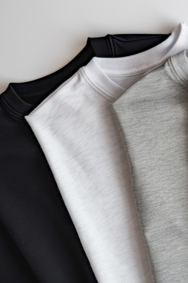 Почему выгодно покупать базовые футболки напрямую от производителя